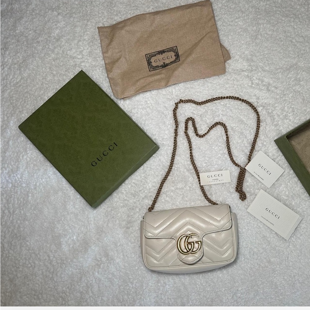 Gucci White Quilted Crossbody Bag